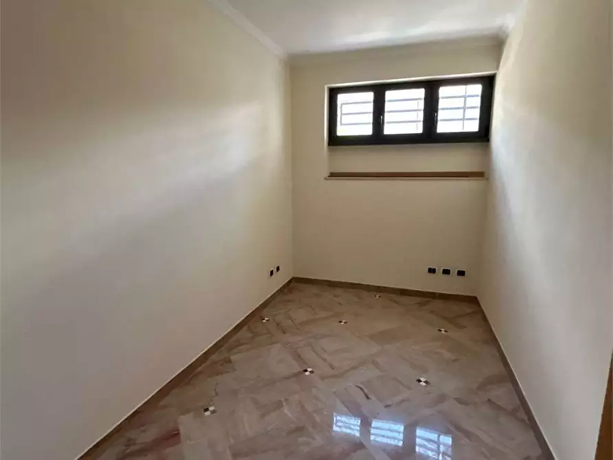 Immagine 14 di Appartamento in vendita  a Formia