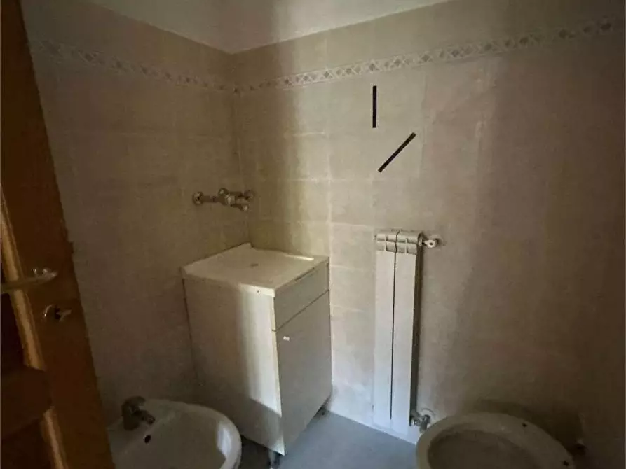 Immagine 19 di Appartamento in vendita  a Formia