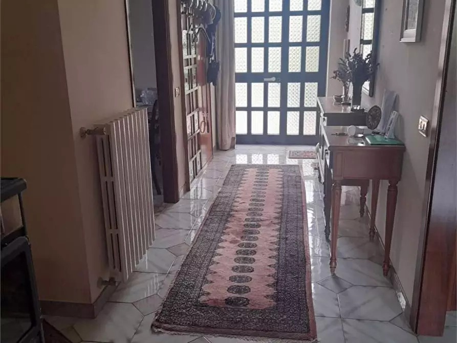 Immagine 3 di Villa in vendita  a Formia