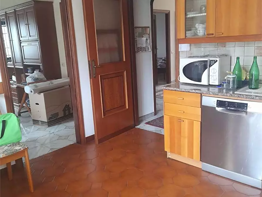 Immagine 5 di Villa in vendita  a Formia