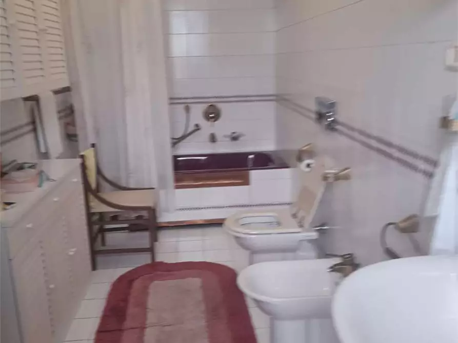 Immagine 6 di Villa in vendita  a Formia