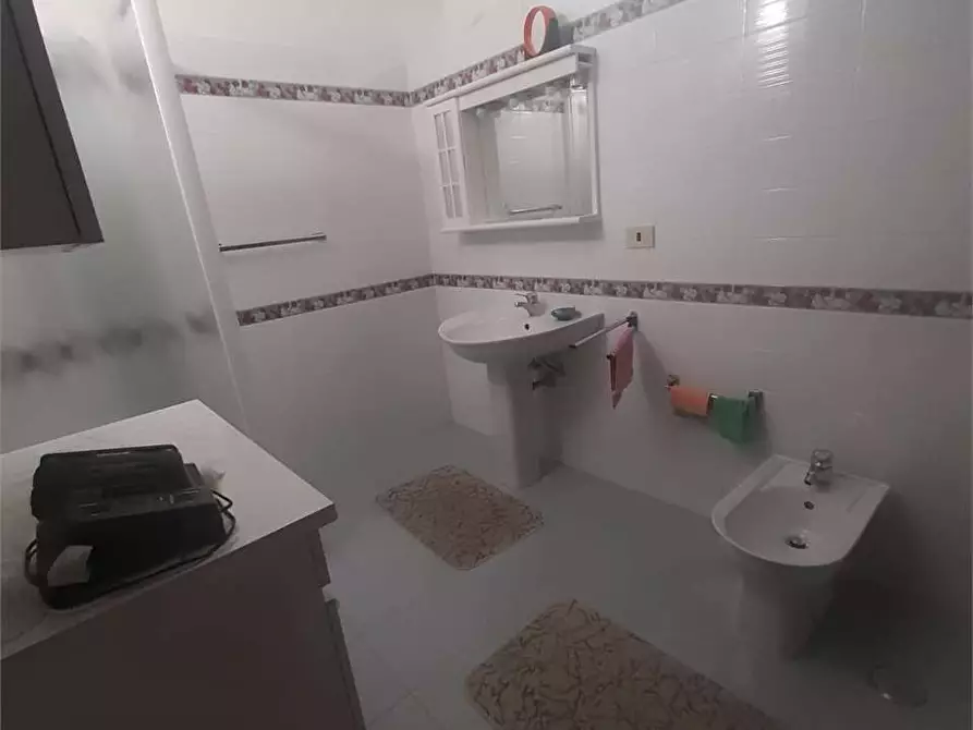 Immagine 12 di Villa in vendita  a Formia