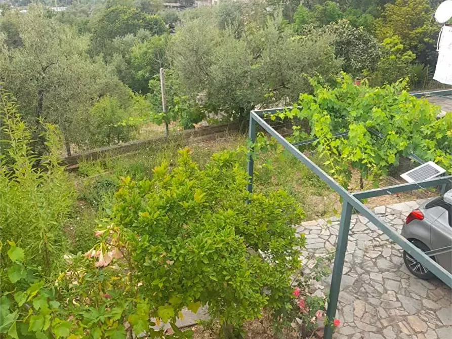 Immagine 19 di Villa in vendita  a Formia