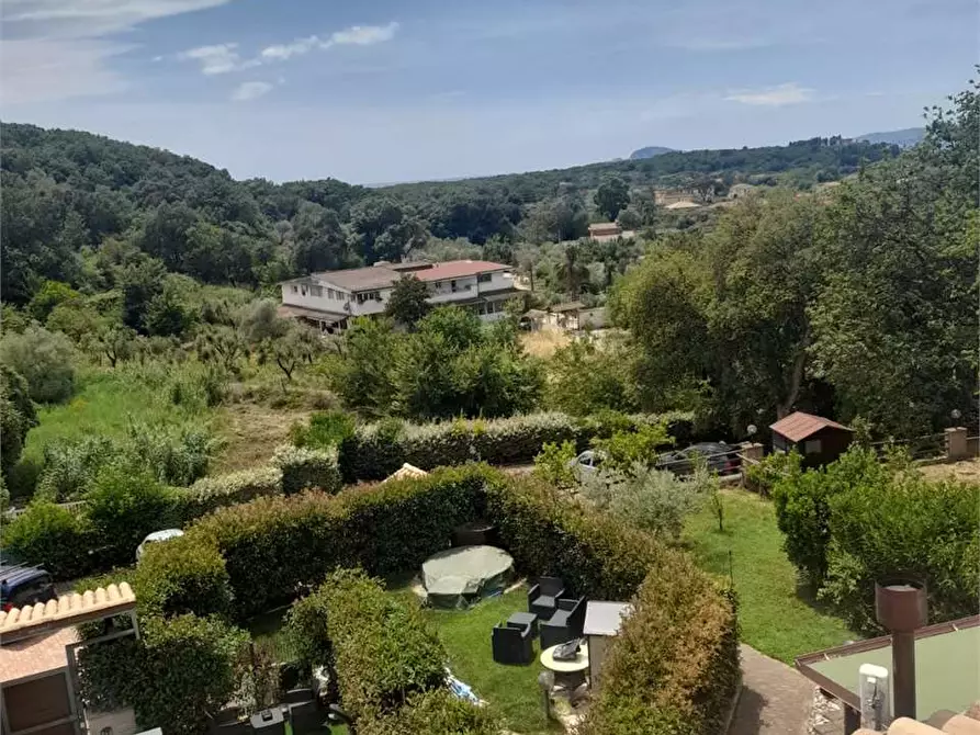 Immagine 9 di Appartamento in vendita  a Formia