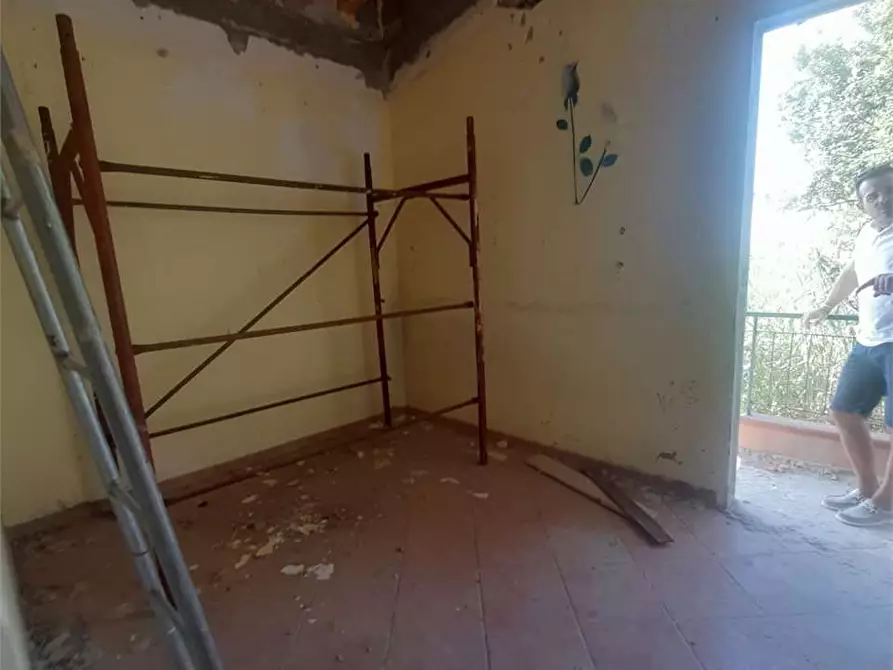 Immagine 24 di Villa in vendita  a Formia