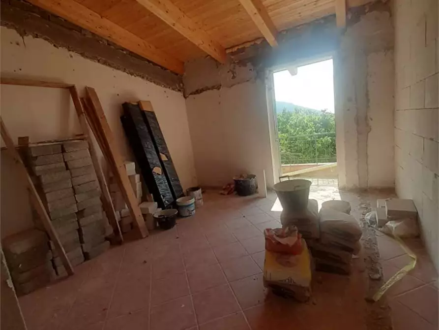Immagine 29 di Villa in vendita  a Formia
