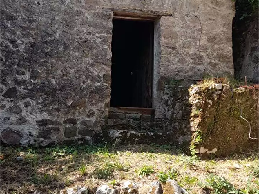 Immagine 2 di Rustico / casale in vendita  a Formia