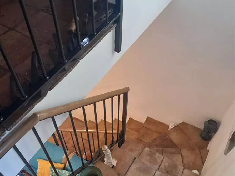 Immagine 3 di Casa indipendente in vendita  a Formia