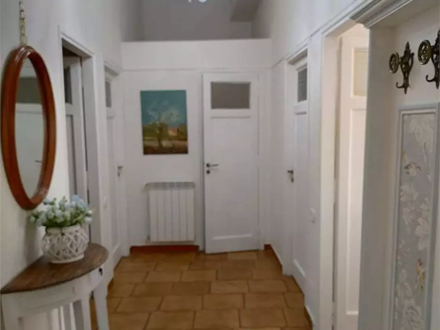 Immagine 1 di Appartamento in vendita  a Formia