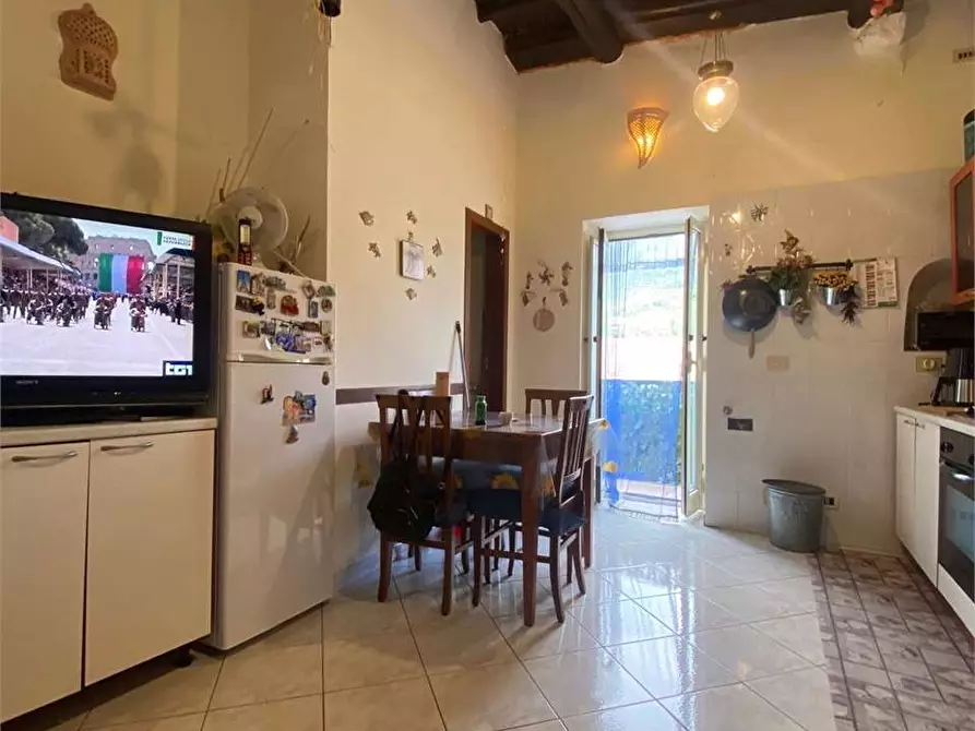 Immagine 3 di Appartamento in vendita  a Itri