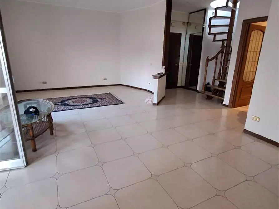 Immagine 3 di Appartamento in affitto  a Formia