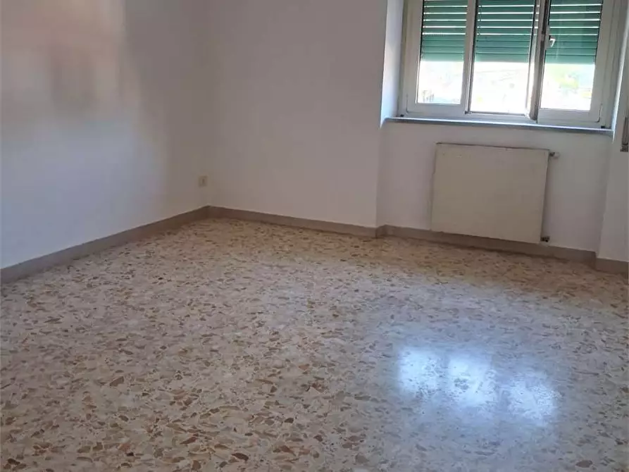 Immagine 11 di Appartamento in vendita  a Formia