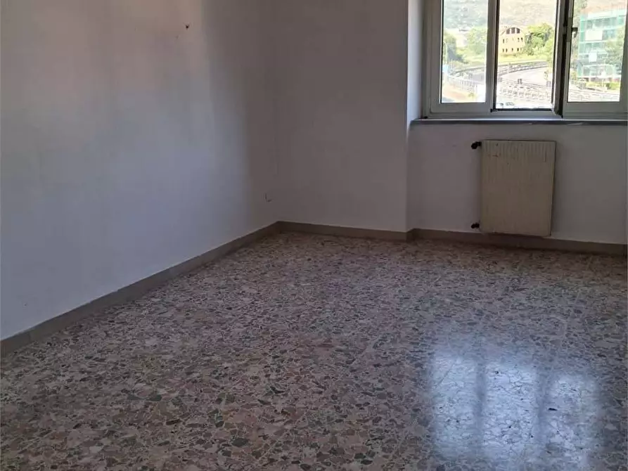 Immagine 13 di Appartamento in vendita  a Formia