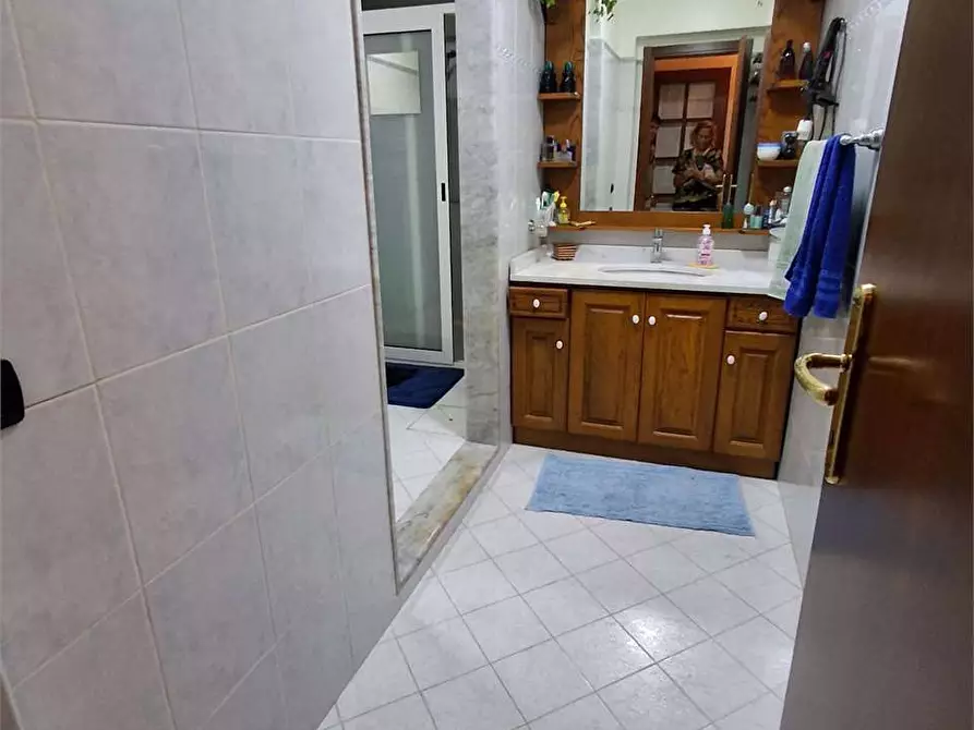 Immagine 10 di Villa in vendita  a Formia