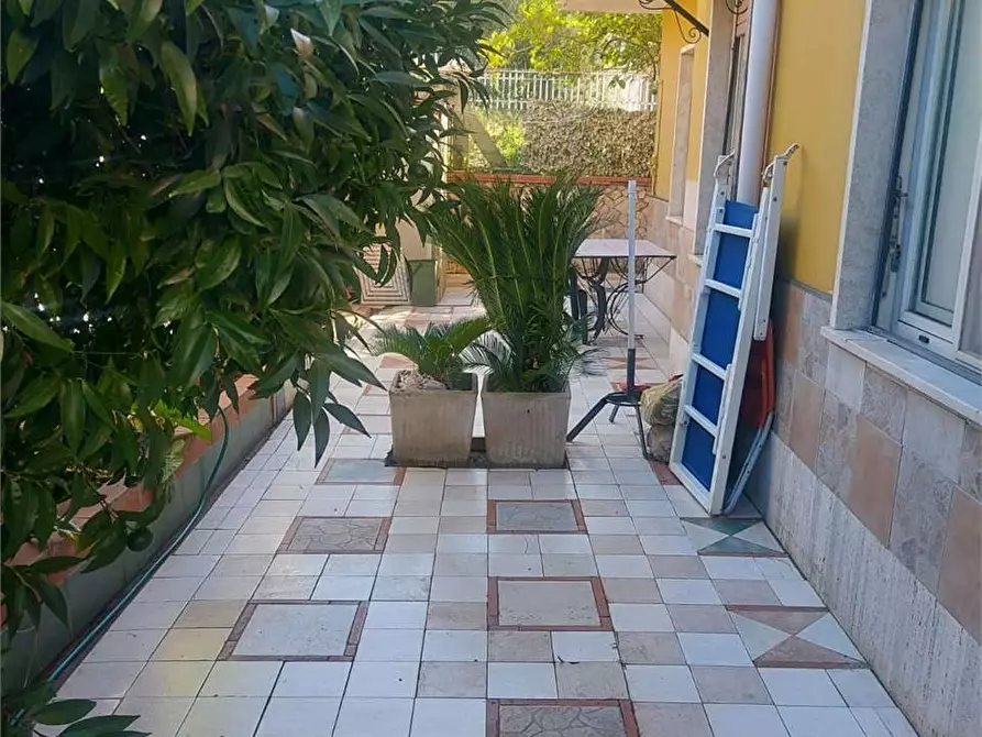 Immagine 11 di Appartamento in vendita  a Formia