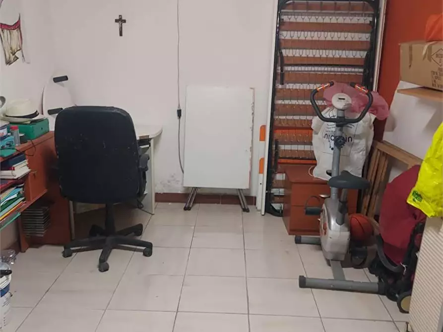 Immagine 9 di Appartamento in vendita  a Itri