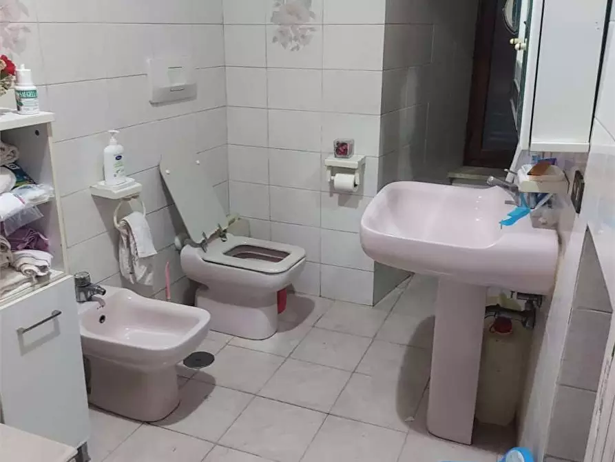 Immagine 15 di Appartamento in vendita  a Itri