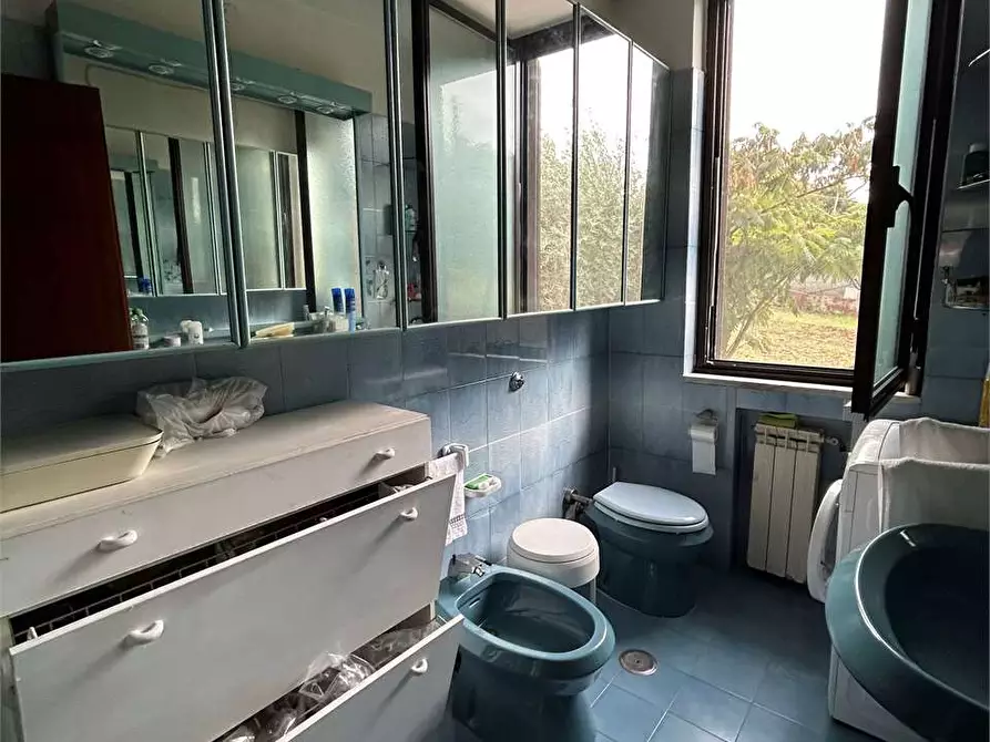 Immagine 9 di Villa in vendita  a Formia