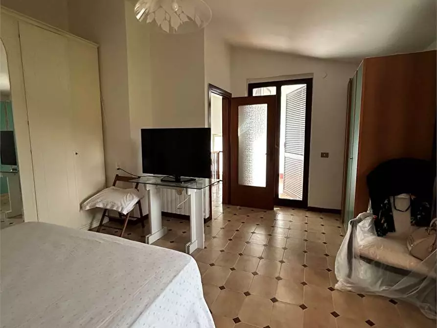 Immagine 15 di Villa in vendita  a Formia