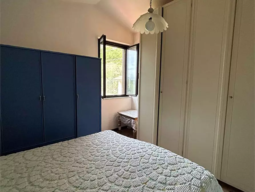 Immagine 22 di Villa in vendita  a Formia