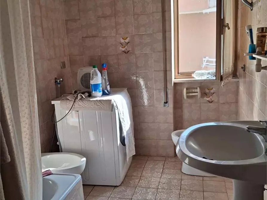 Immagine 9 di Appartamento in vendita  a Formia