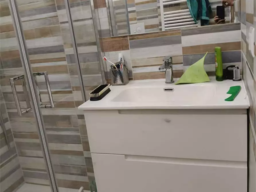 Immagine 16 di Appartamento in vendita  a Formia