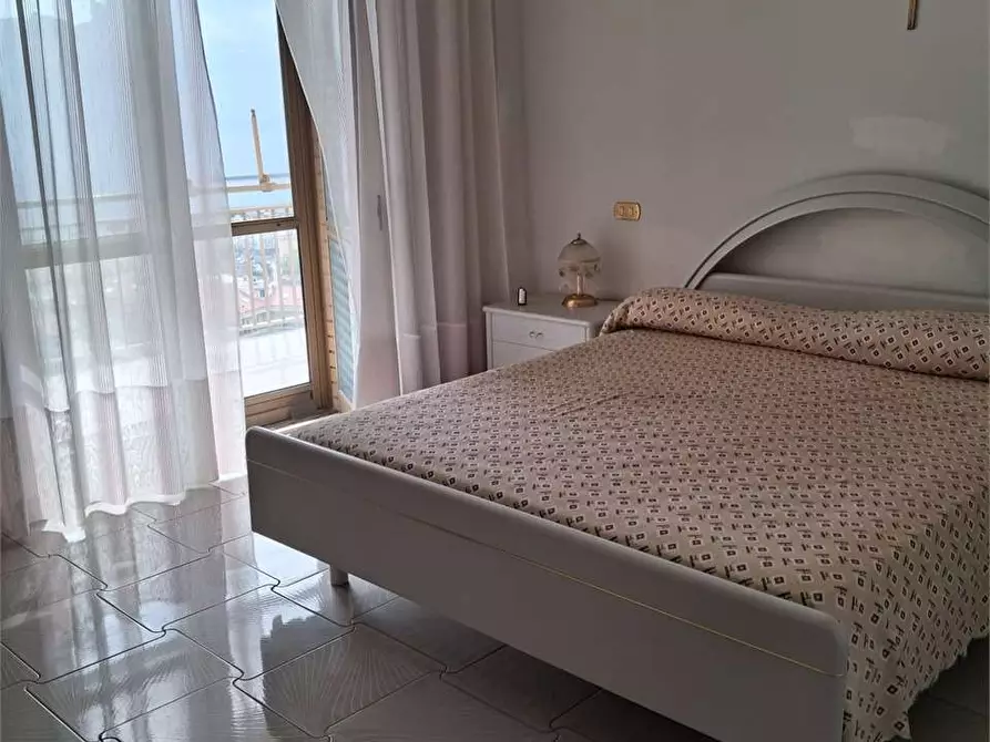 Immagine 5 di Appartamento in vendita  a Formia