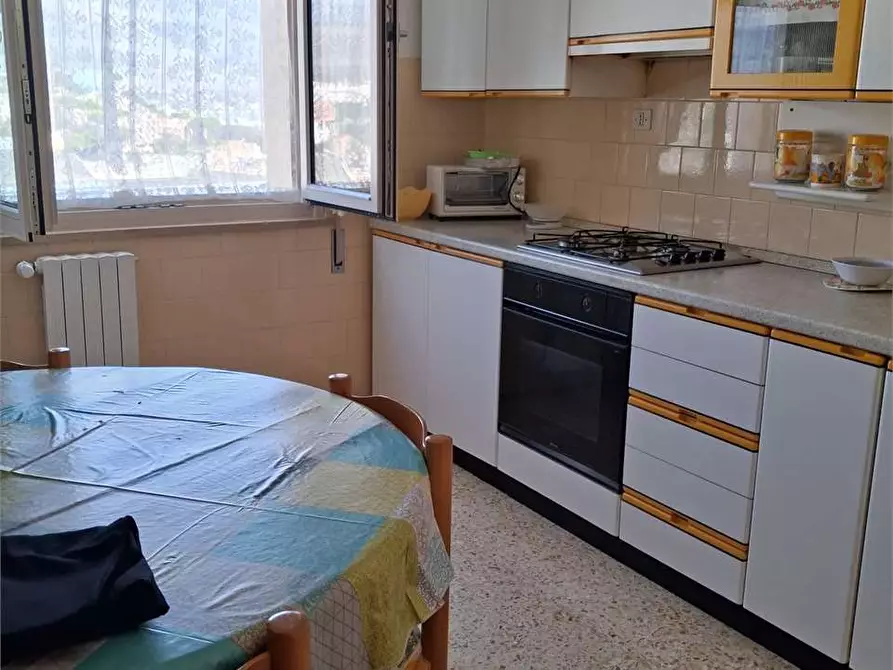 Immagine 12 di Appartamento in vendita  a Gaeta