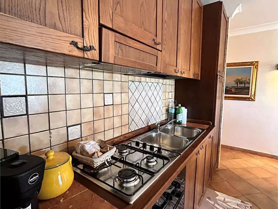 Immagine 1 di Appartamento in vendita  a Formia