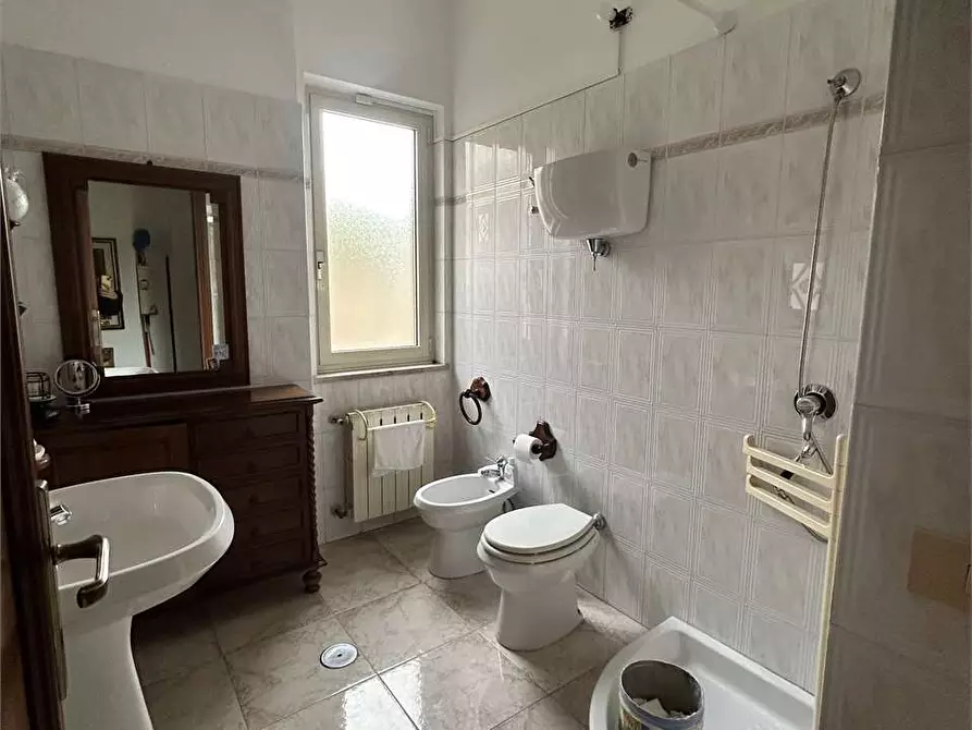 Immagine 24 di Villa in vendita  a Formia