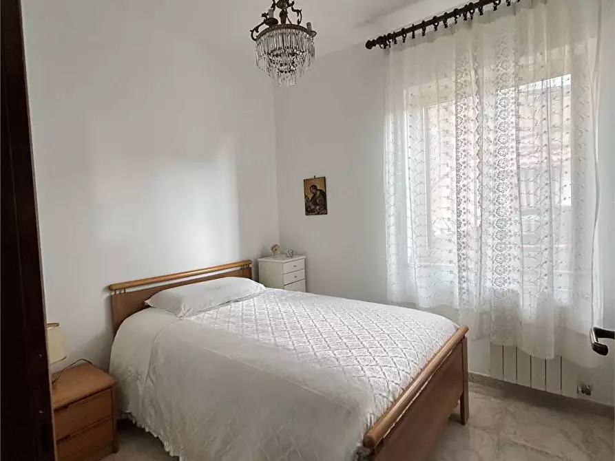 Immagine 27 di Villa in vendita  a Formia