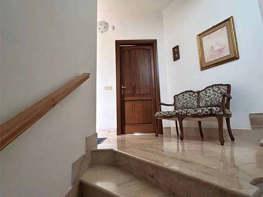 Immagine 35 di Villa in vendita  a Formia