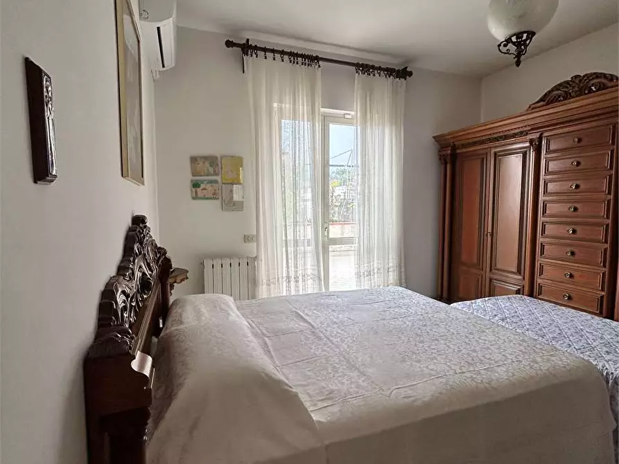 Immagine 46 di Villa in vendita  a Formia