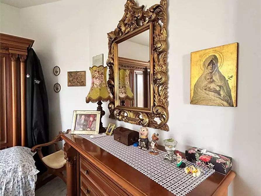 Immagine 48 di Villa in vendita  a Formia