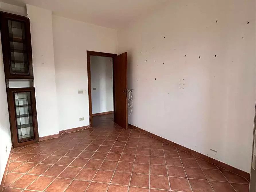 Immagine 13 di Villa in vendita  a Formia