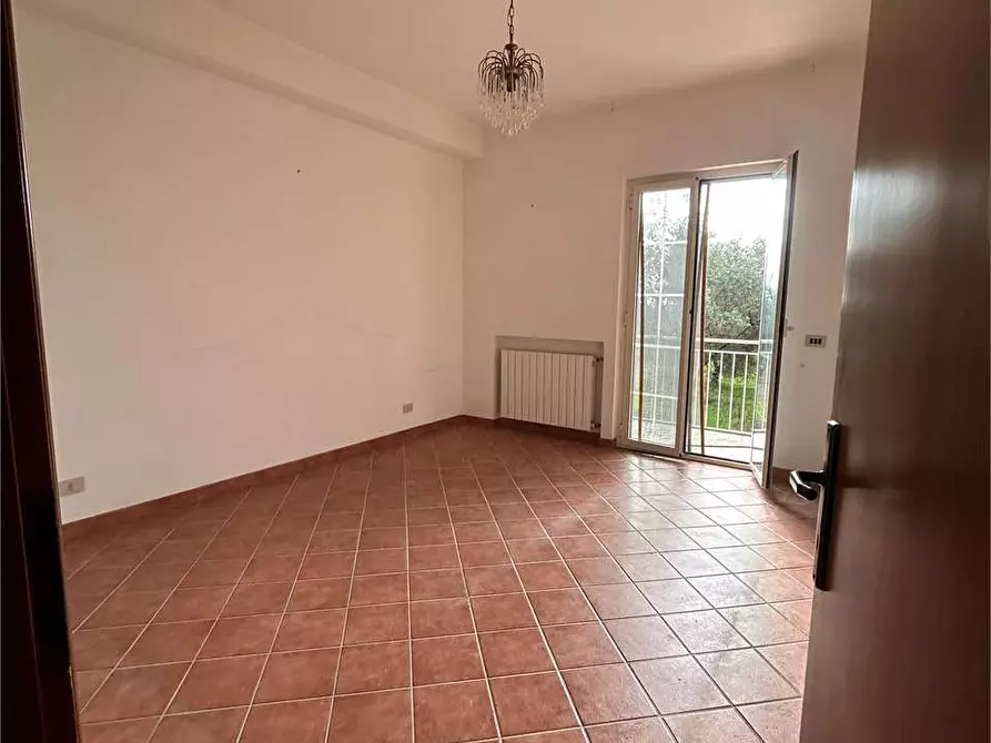 Immagine 14 di Villa in vendita  a Formia