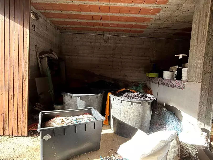 Immagine 28 di Villa in vendita  a Formia