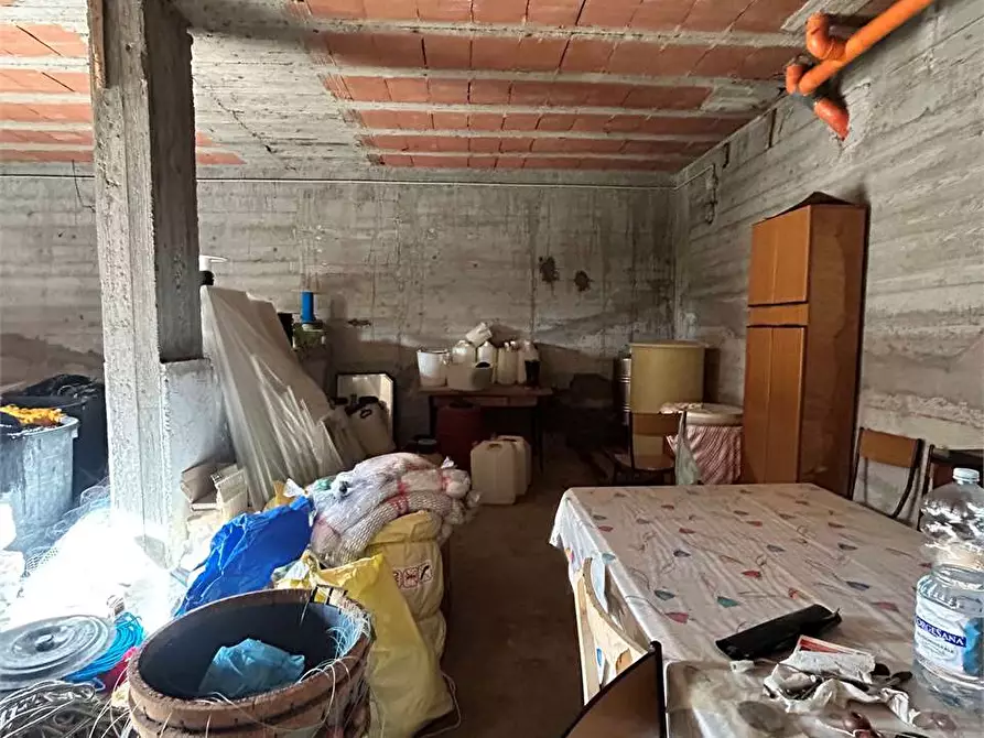 Immagine 29 di Villa in vendita  a Formia