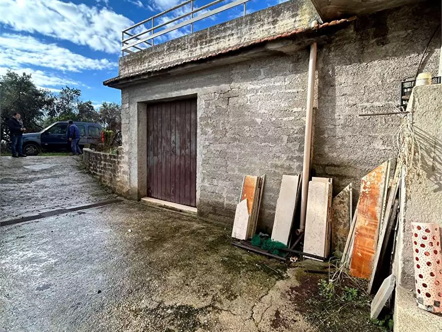 Immagine 30 di Villa in vendita  a Formia