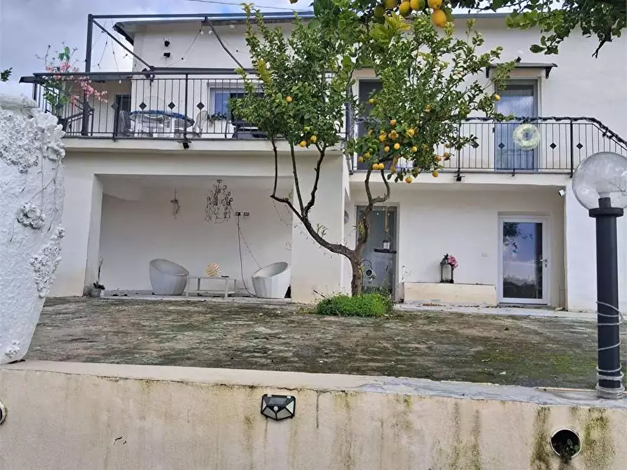 Immagine 12 di Villa in vendita  a Coreno Ausonio