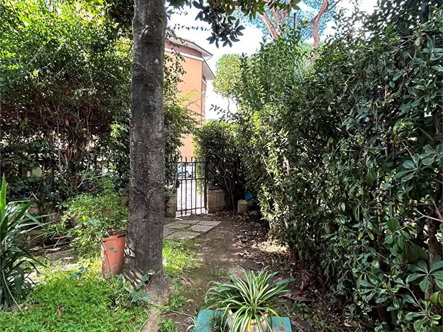 Immagine 1 di Appartamento in vendita  a Formia