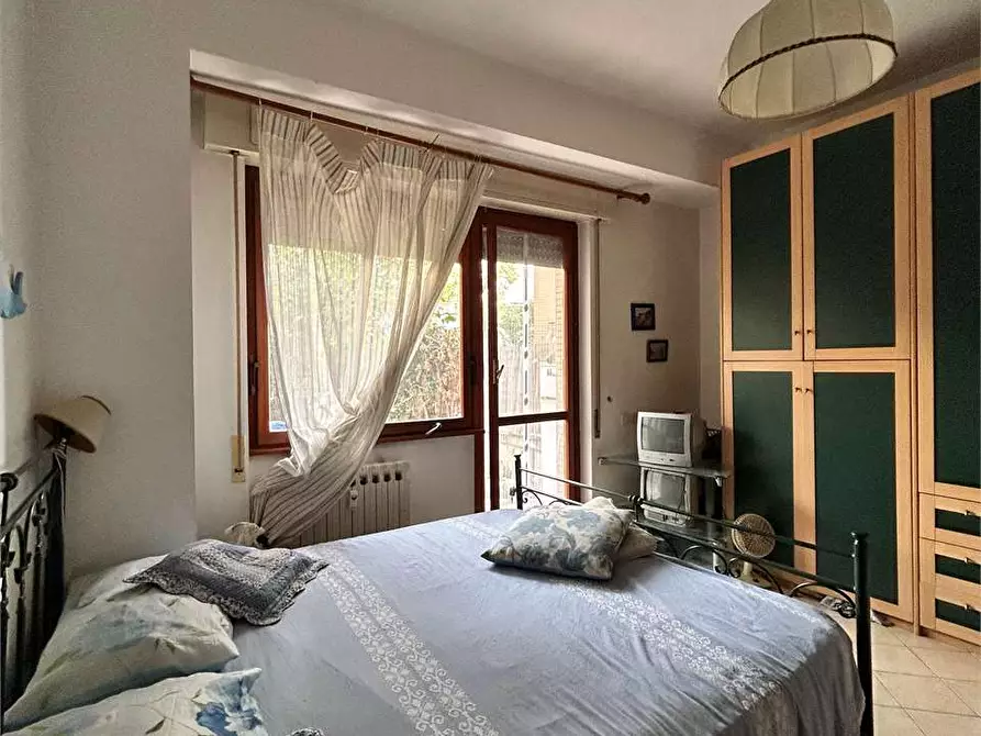 Immagine 11 di Appartamento in vendita  a Formia