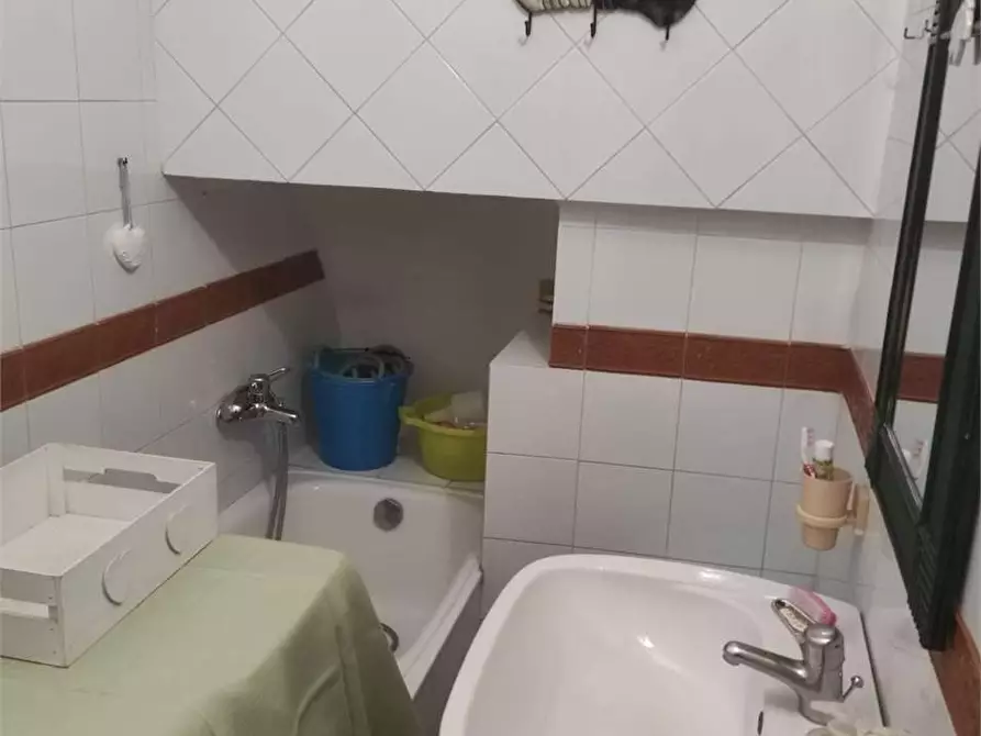 Immagine 8 di Appartamento in vendita  a Itri