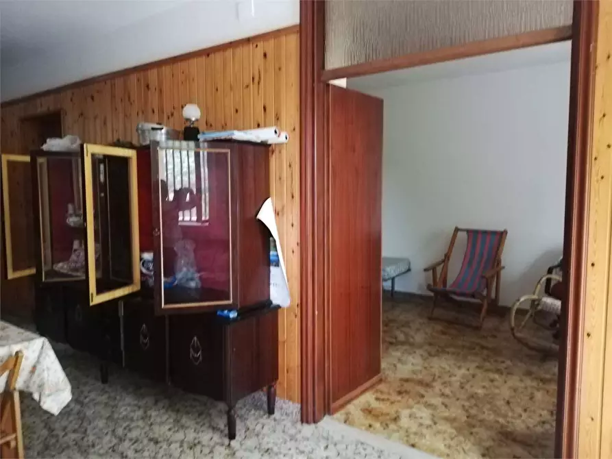 Immagine 4 di Villa in vendita  a Formia