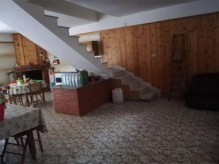 Immagine 6 di Villa in vendita  a Formia