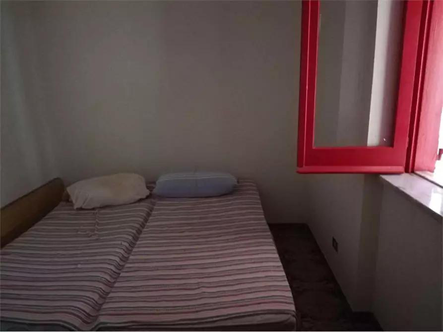 Immagine 9 di Villa in vendita  a Formia