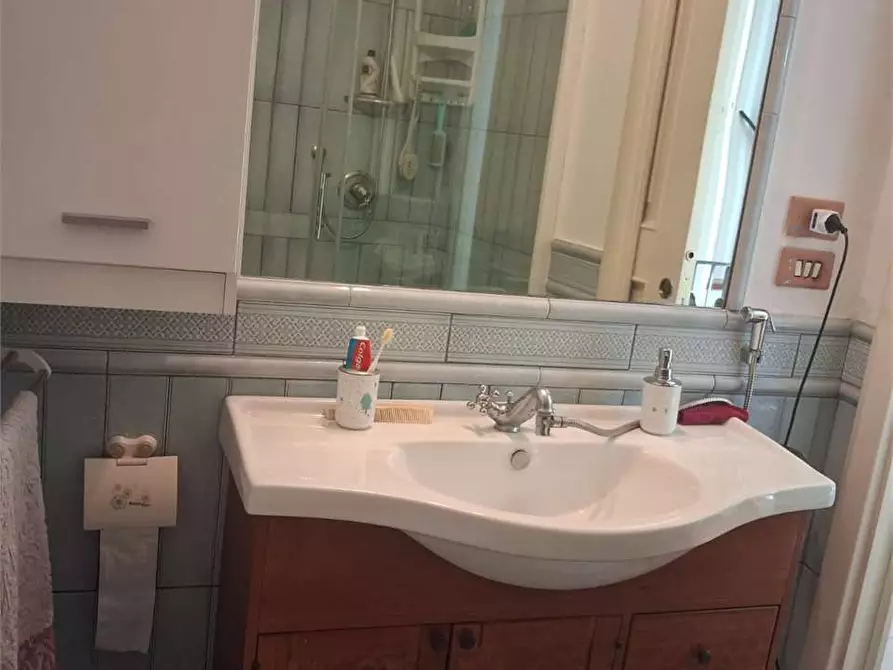 Immagine 6 di Appartamento in vendita  a Itri