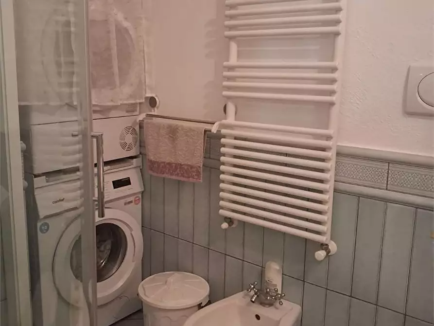 Immagine 13 di Appartamento in vendita  a Itri