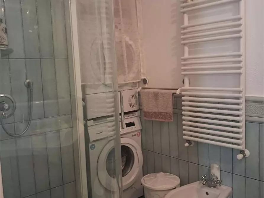 Immagine 15 di Appartamento in vendita  a Itri