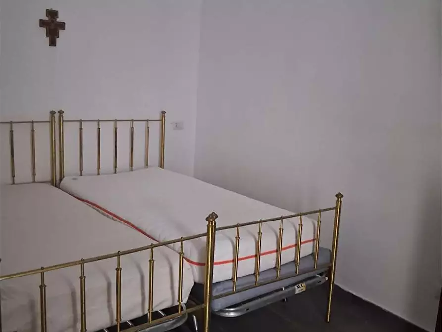 Immagine 9 di Appartamento in vendita  a Formia